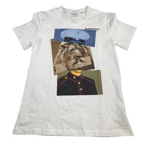 Burberry T-Shirt Men’s Size Medium White Cotton Graphic Print Crew Neck Stretch